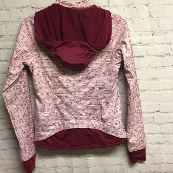 Mondetta running light weight jacket - Picture 3 of 8